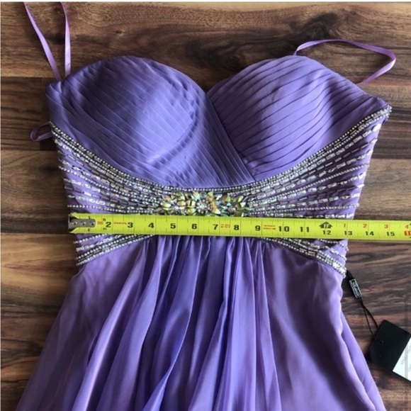 BNWT La Femme chiffon beaded gown - Picture 8 of 9